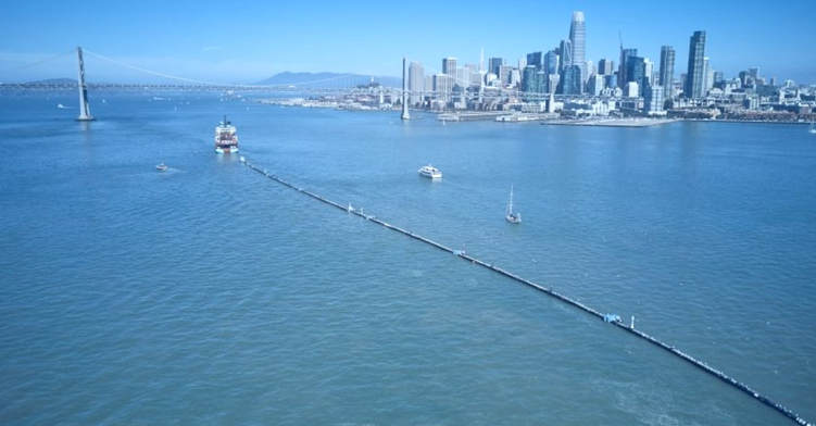 Ocean Cleanup HDPE pipe system